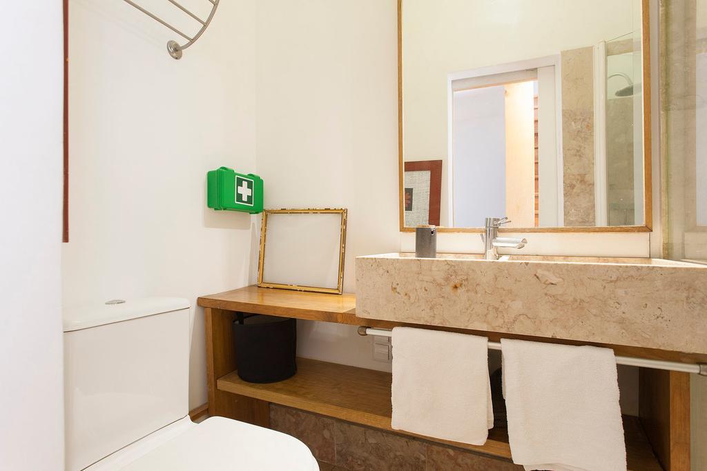 Central, Charming, Quiet, Garden And Parking Lisboa Εξωτερικό φωτογραφία
