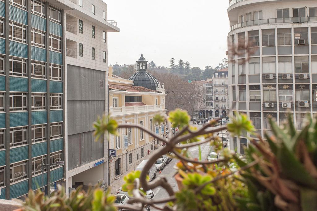 Central, Charming, Quiet, Garden And Parking Lisboa Εξωτερικό φωτογραφία